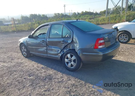 2005 Volkswagen Jetta Gls 2.0L из США, поврежденный, VIN 3VWSK69M25M030520